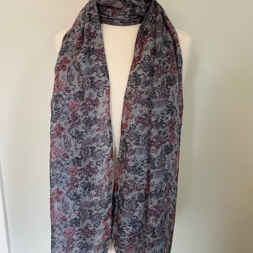 Reversible Floral Scarf.